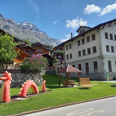 Regenbogen Familienapartment Mit Indoor-rutschbahn & Spieloase An Der Fussgaengerzone 公寓 *