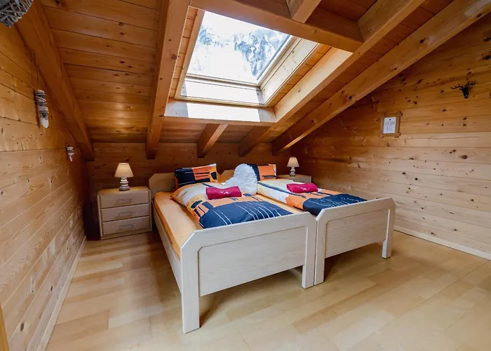 Regenbogen Mit Indoorrutschbahn Leukerbad