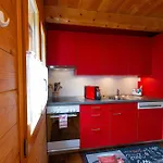 Regenbogen Mit Indoorrutschbahn 아파트 *